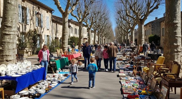 vide grenier 30 ce week-end : les meilleures adresses du Gard à ne pas manquer